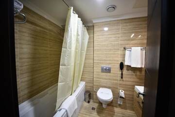 Четырехместный номер в Отеле Era Palace Hotel